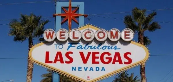 A Mom Traveling Without Kids: Going to Vegas (And Cleaning My House)