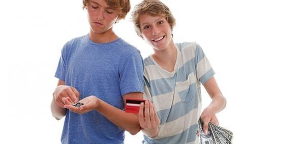 Teens and Money: How to Navigate Money Matters among Friends