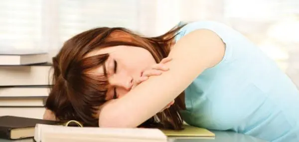 Teens Not Getting Enough Sleep? Practical Sleep Advice for Parents