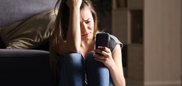 Is Your Teen Depressed or Anxious? Social Media May be Making it Worse