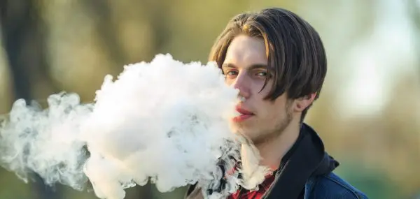Recent Study Links Teen Vaping and Delinquent Behavior