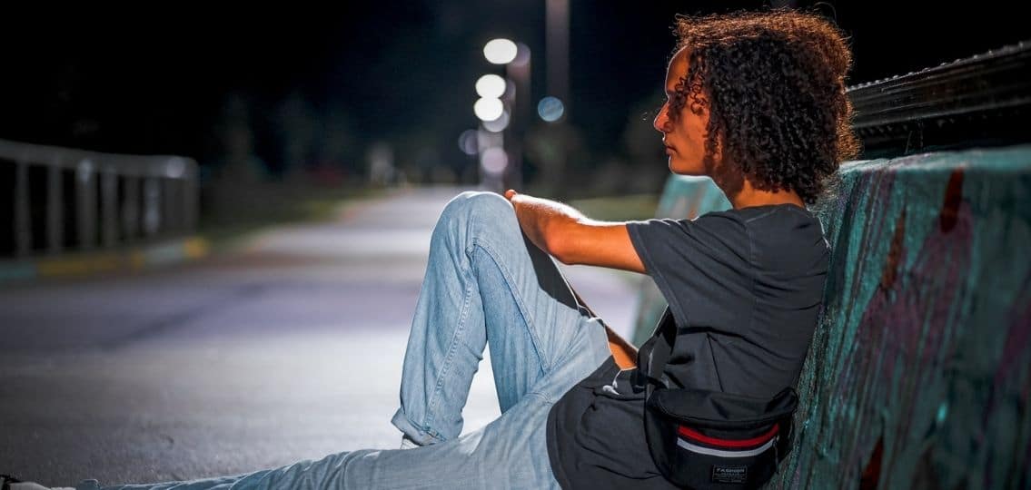 How to Help a Grieving Teenager 10 Tips for Handling Teen Grief