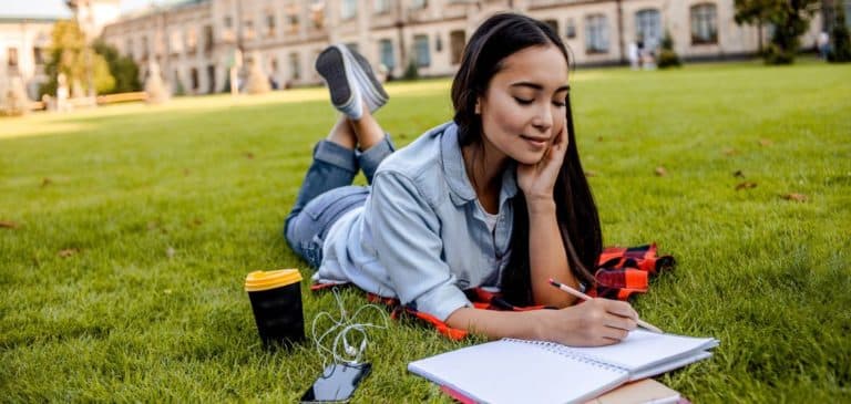 How And Why To Take Advantage Of Free College Courses In High School