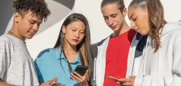 Teenagers using the anonymous social media app yik yak