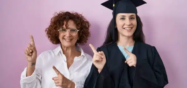 Balancing Support and Independence: Parental Tips for College Applications