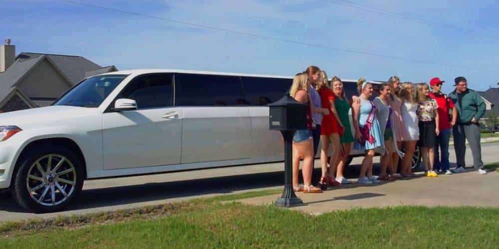 Sweet 16 Limo