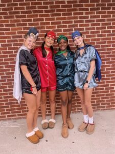 group homecoming dressup idea