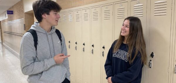 100 Best Compliments for Girls To Make Their Day